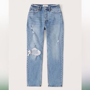 Abercrombie the Dad High Rise Curve Love Medium Jean Size 26 Extra Short